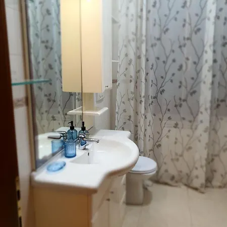 Inifinity Karla House *